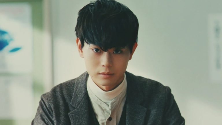 菅田将暉の髪型3年A組パーマのオーダー＆セットのやり方は？ | 映画&ドラマの見逃し配信フル動画を無料で見る方法